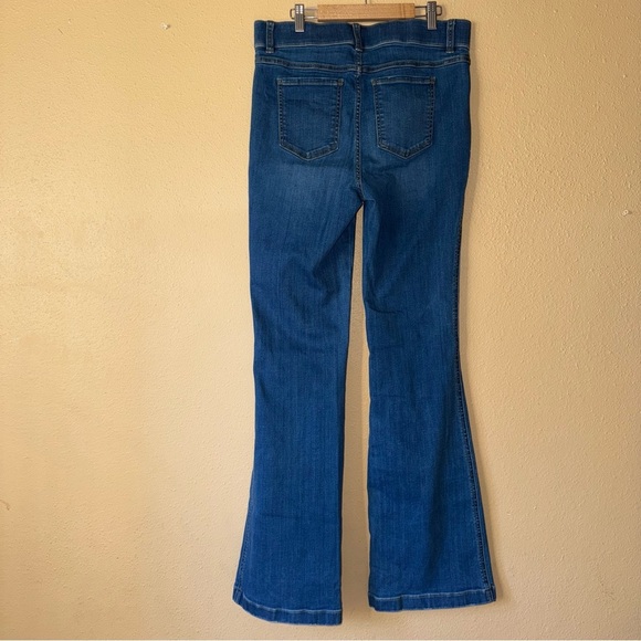 Spanx flare jeans stretchy size Large - Picture 2 of 7